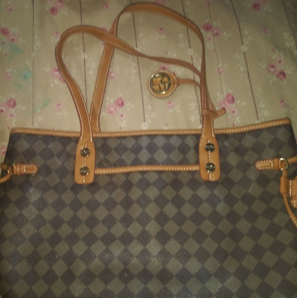 Handbag